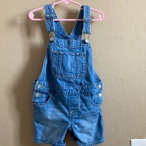 Gap short overalls